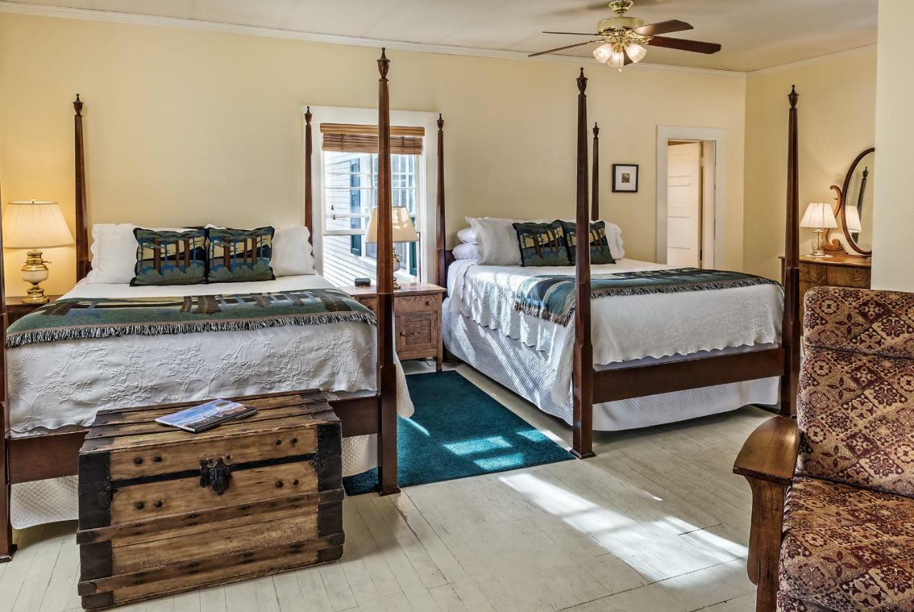 Mccloud Hotel Екстер'єр фото