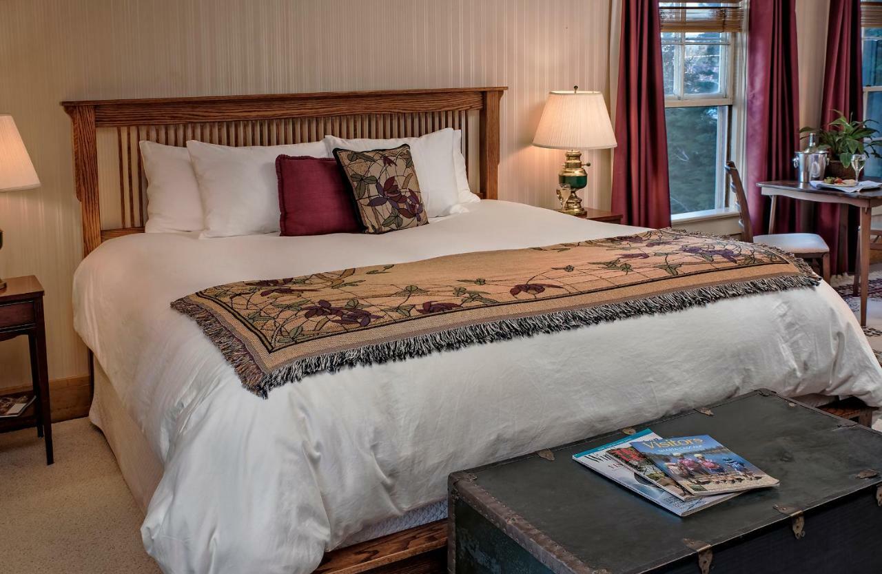 Mccloud Hotel Екстер'єр фото