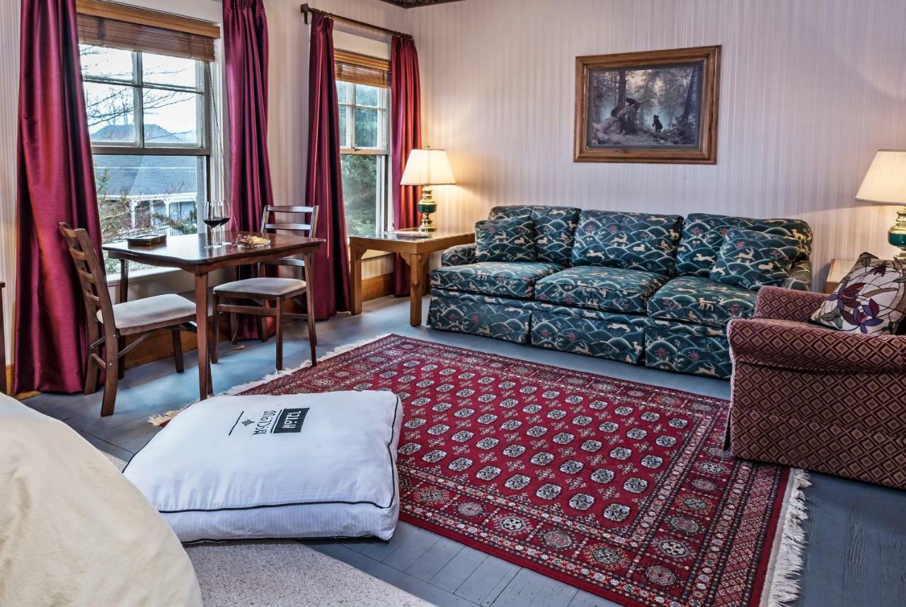 Mccloud Hotel Екстер'єр фото